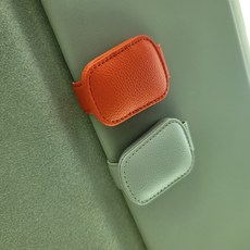 에보카 차량용 선바이저 가죽 선글라스 클립 1+1 2개, 그레이+레드, 1세트