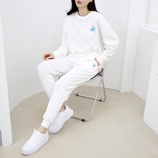 SOON2DLE 女款休閒套裝 英文刺繡長袖T恤+束口褲