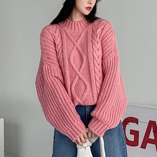 女款長袖麻花紋針織衫