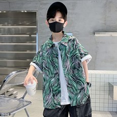 男童短袖印花襯衫 寬鬆夏季薄款港風上衣 綠流體印花