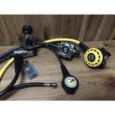 SCUBAPRO MK25 EVO/A700 潛水調節器組，公司貨二年保固，呼吸順暢、堅固耐用，提供潛水時穩定且高效的氣體供應, A700+R195+單錶+低壓管
