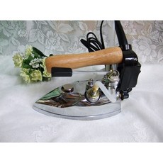 特價 飛車牌蒸汽熨斗.專業修改衣服/拼布包包/家用熨燙衣服diy省錢大作戰.方便好用, 1個, 銅底