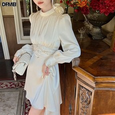 DFMEI 여성복 부드러운 느낌의 입체 플라워 큐빅 언발원피스 50615