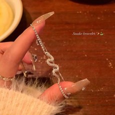 厭世千金小靈蛇抽拉手鏈 女生輕奢小眾精緻高級感設計手飾2025新款