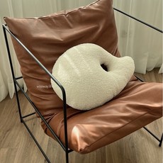 WOOWAY 北歐風幾何羊羔毛異形大抱枕H2-1/靠枕/沙發枕/靠墊/枕頭/坐墊/居家用品, 米白色