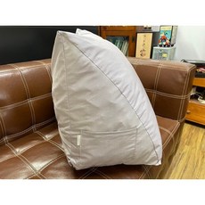 NUTCRACKERS 三角靠墊 閱讀枕 純棉布灰