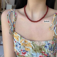 여성 레드 비즈 목걸이 구슬 초커 데일리룩 여름용 악세사리 여리여리한 무드 꾸안꾸룩 포인트템 진주 느낌 구슬목걸이 여름 데일리 스타일링 추천 여친 선물