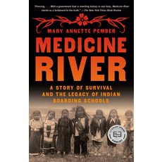 (英文圖書)Medicine River: A Story of Survival and the Legacy of Indian Boarding Schools 平裝版, Vintage, 英文