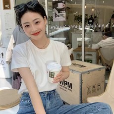 糖果色圓領素T恤 - 基礎休閒