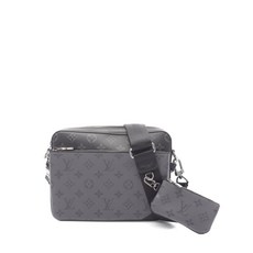 루이 비통 중고 2021 트리오 모노그램 메신저 백