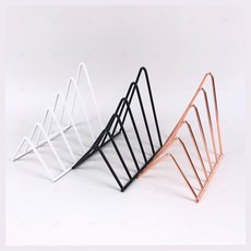 철제 삼각 잡지선반 책꽂이 스탠드 매거진랙 책상 수납 거치대 인테리어 정리, 1개, 화이트