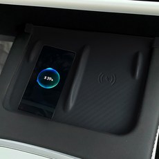 릴스베이 테슬라 모델Y 모델3 무선충천 실리콘 패드 커버 카인테리어 악세사리, 1개, 블랙