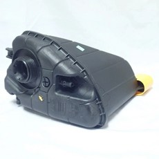 一百世 BMW G11 G12 7系列 副水箱, 1個, G11 G12 15年後/空桶不含蓋