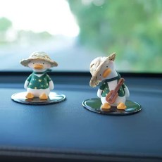 차량용 룸미러 걸이 오리 소품 석고방향제 그네 펜던트 자동차 A타입 장식, N. 짙은 녹색의 밀짚모자를 쓴 기타 치는 오