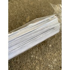 26號 花藝鐵絲 永生花鐵絲 乾燥花鐵絲 花梗鐵絲 胸花 花藝 園藝鐵絲 捧花鐵絲 頭花鐵絲 花束鐵絲 (1包100支), 白色鐵絲