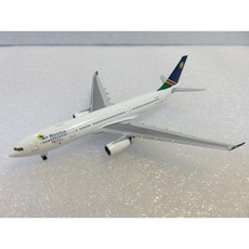 Herpa Wings 1/500 Airbus A330-200 納米比亞航空 模型, 1個