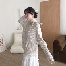 Twenty 自帶優雅光--簡約混織綁帶厚版針織上衣 2502031