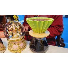 縈盈 太極院咖啡, 1個