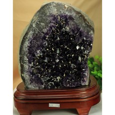開運天然烏拉圭紫晶鎮(紫晶洞)紫晶簇 紫晶鎮 雷公蛋 紫水晶洞 7公斤 高29.5公分(含底座), 紫