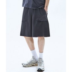 [레이몬트] 플라워 패치 솔라 하프 팬츠_차콜