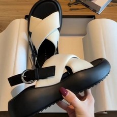 BROWMODA 여성 발편한 패션 통굽 샌들