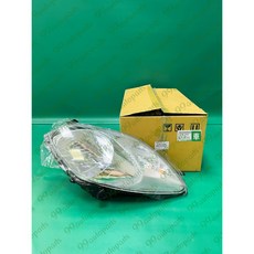 (汽車零件專家)YARIS 1.5 2006-2011年 大燈總成，提升夜間行車安全，原廠規格, 1個, 左前駕駛座邊 81150-0D400