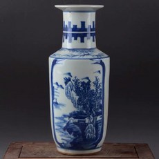 青花山水棒槌瓶, 如圖所示