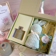 CZZ fleurs 香氛精油毛巾禮盒 紅色套裝 居家香氛 舒適毛巾 送禮自用, 1個, 120L, 豔紅花團錦簇