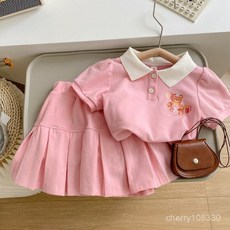 女童學院風套裝，夏季兒童短袖JK裙兩件套，防走光設計，洋氣學院風，舒適透氣