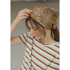 韓國ROOMPACKER Jady佩斯利三角圍巾，寶寶時尚造型口水巾，柔軟親膚圍兜