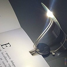 오늘발견 심플 책갈피 독서등 무드등