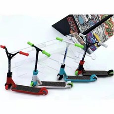 迷你合金手指滑板車 兒童玩具, 手指活力車顏色隨機, 1個