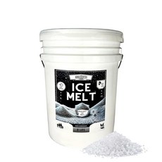 암염 아이스 멜트 통 섭씨 -31.7도(화씨 -31.7도)까지 유효함 친환경 제빙기 빠른 용해를 위한 최적의 과립 크기 진입로 산책로 및 입구에 이상적 (3.6kg(8