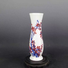 青花釉裏紅 梅花紋長筒瓶, 如圖所示