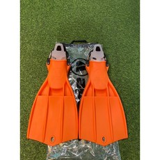 Apeks RK3 潛水蛙鞋 橘色 S, 21-23cm腳底有菜瓜布套鞋非迪卡農