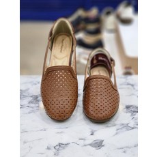 허시파피 여성 2Cm고무창굽 세미캐주얼룩 컴포트펀칭 로퍼단화 GFGKOEN409 37845667 657948