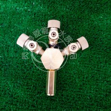 【閃電聯盟】伊士達 ISTA CO2調節器 1對2，1對3，1對6 CO2分接 CO2調節閥 氣體分流閥 分流器, 1個, 1對3 (三孔)