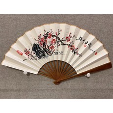 純手繪 寫意國畫 摺扇 竹制 宣紙 10寸 尺寸 10寸 15方 3cm排口 材質 普通竹制扇骨 宣紙撒金扇面 內容 梅開五福 純手繪 寫意國畫 王隆科老師作品, 參考詳情頁