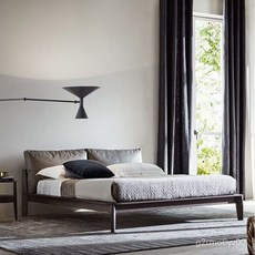 VQBC 北歐實木床 白蠟木現代簡約科技佈雙人主臥日式真皮羽絨軟包靠背床實木床架 雙人床 單人床 木床, 床+頭層牛皮靠包+乳膠床墊,1800mm*2000mm框架結構