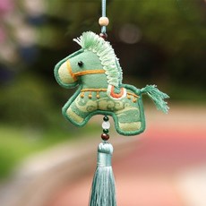 甄選 2025新款平安符手工刺繡DIY材料包 錦鯉荷包自繡香囊吊飾 閨蜜節日禮物, A1029-綠馬+繡繃, 1個