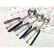 糖軒町 三箭多用途冰勺 叭噗勺 冰淇淋勺 輕鬆挖取冰淇淋、水果、甜點 享受美味 廚房必備好幫手, 1個, 4公分, 不鏽鋼