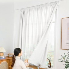 원룸 주방 인테리어 찍찍이 창문 화이트 커튼 롤스크린 자취방 침실