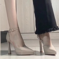 여성용 섹시 에나멜 힐 뾰족 가보시 스트랩 힐 샌들