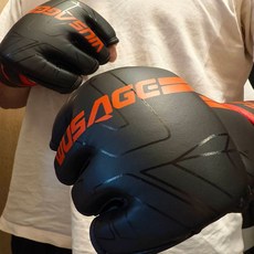 子甄彣璟 WUSAGE 2倍厚度拳峰 半指MMA拳套 拳擊手套 UFC散打手套 搏擊 格鬥 泰拳 打擊訓練 競賽練習, 1個