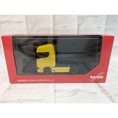 Herpa Scania CS 20 HD 雙軸曳引車, 1個