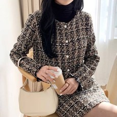 디작소 여성 여자 가을 자켓 재킷 레크스 진주버튼 트위드숏 426440