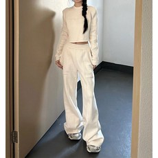 高級感氣質運動套裝 女款春秋新款 百搭短款衛衣 寬鬆闊腿褲休閒兩件套