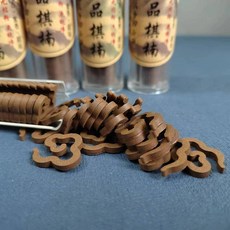 棋楠劉 綠棋楠小祥雲盤香 (約38-40片/筒) 純粉壓制 棋韻濃郁留香持久 沉香, 1個, 約38~40片/筒