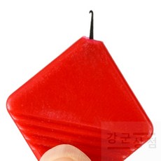 (강군상점) 바늘실 끼우개 실끼우기 바늘실끼우기 끈끼우개 실끼우는기계 실끼우개 바늘귀꿰기 구멍끼우개 실꿰기 스킬바늘