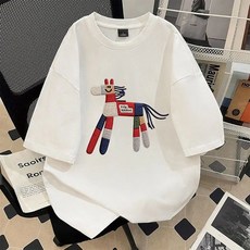 MOSAIRATION 남녀공용 라운드넥 말 자수 프린트 루즈핏 반팔 캐주얼 커플 티셔츠 K0030540